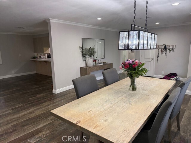 Building Photo - 1530 Robin Way
