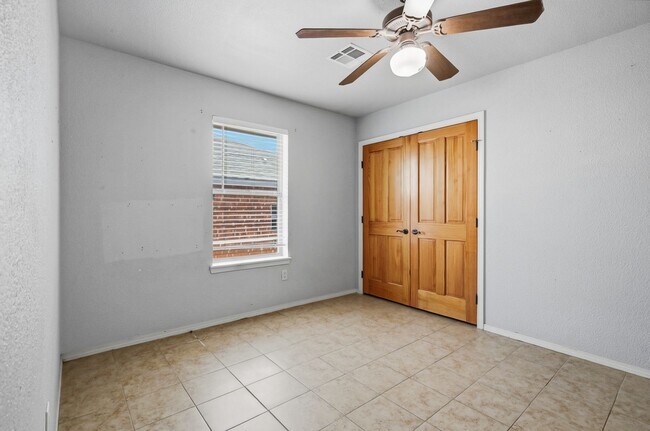 Building Photo - 351 Cielo Grande Ct