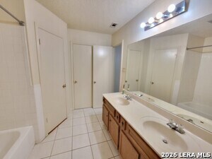 Building Photo - 189 Meadowland