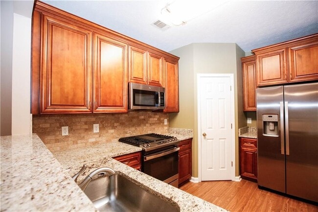 Building Photo - 3875 Dandridge Way NW