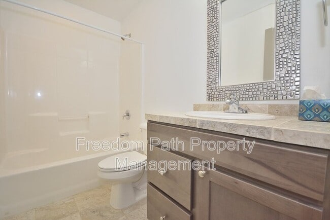 Building Photo - 316 Ashlin Ct