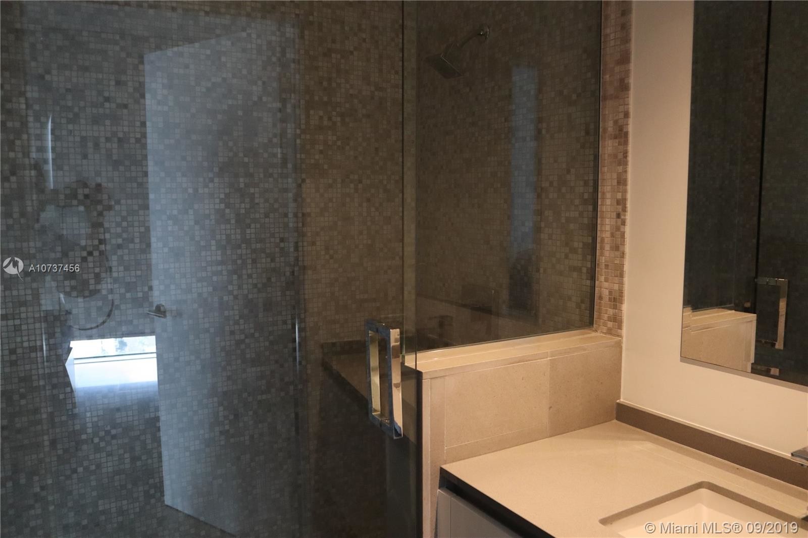 Building Photo - 88 SW 7th St