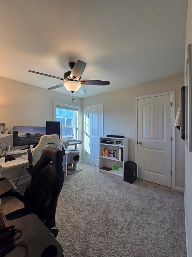 Building Photo - 1762 Snead Dr