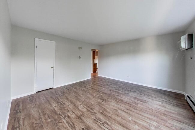 Building Photo - 333 Short St