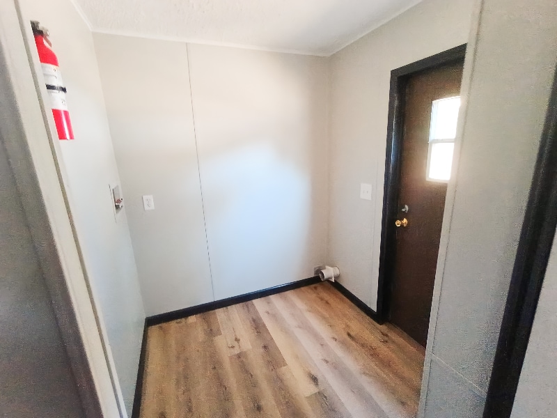 Building Photo - 12 Deerwood Park