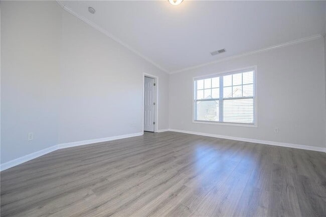 Building Photo - 5955 Weddington Dr