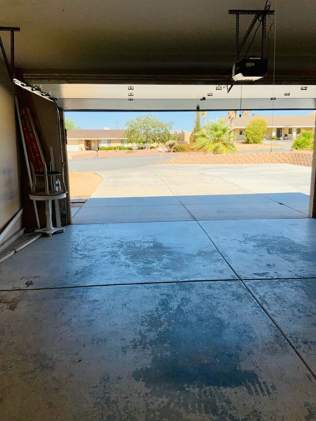 Building Photo - Coming soon beautiful home located in West...