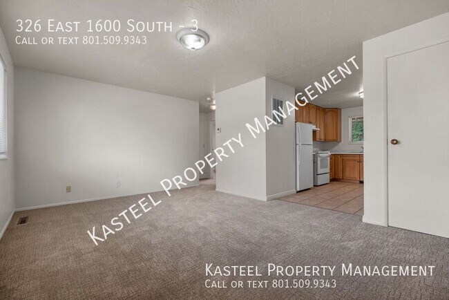 Building Photo - 326 1600 S