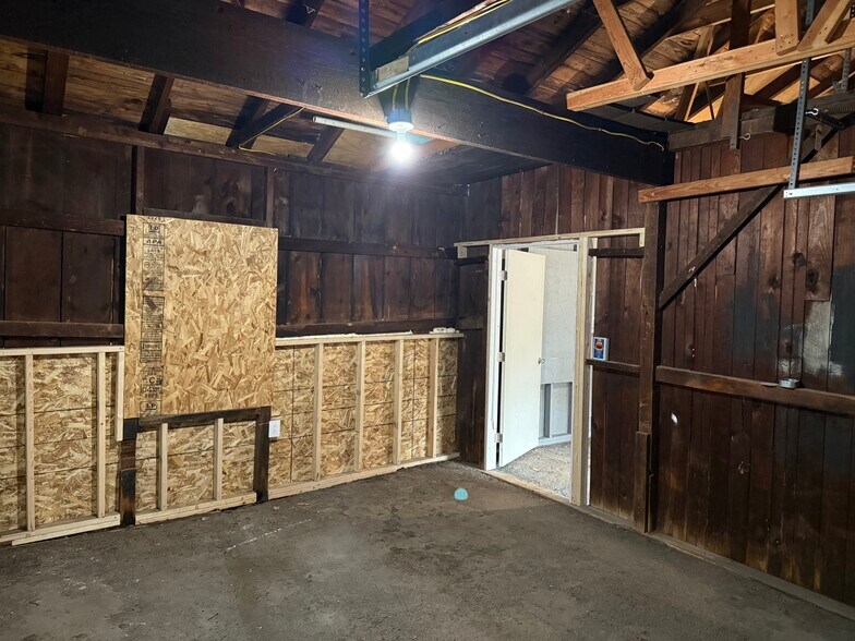 Building Photo - 80 Prospect St