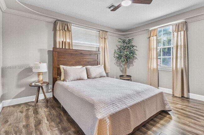 Building Photo - 2488 Eagle Run Dr