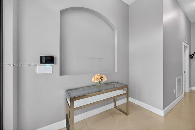 Building Photo - 14541 SW 16th St