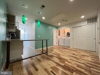 Building Photo - 623 S 4th St