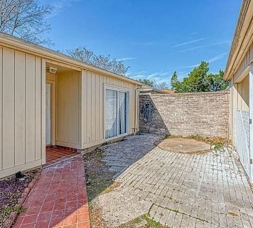 Building Photo - 3610 Vineyard Dr