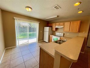 Building Photo - 115 Stefanik Rd