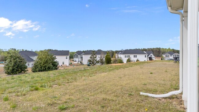 Building Photo - 629 Longstanton Ave