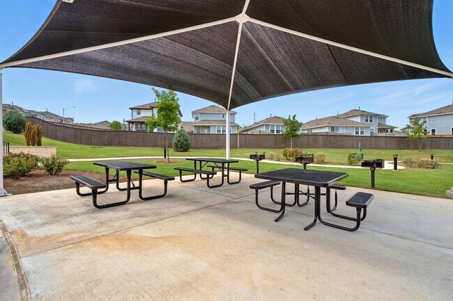 Building Photo - 11608 Murano Dr