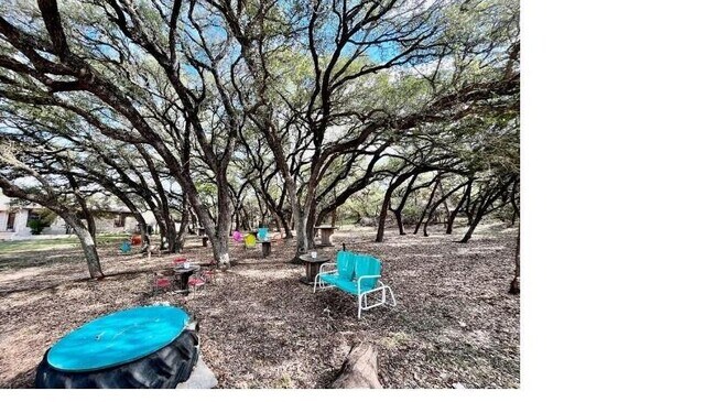 Building Photo - 1045 Hidden Hills Dr