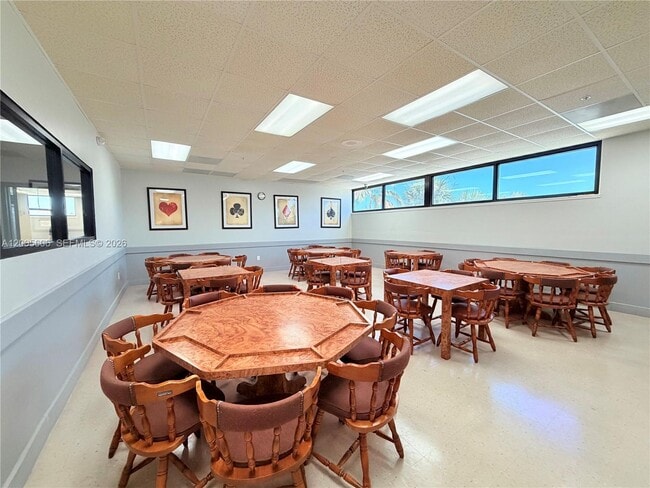 Building Photo - 8581 NW 17th St