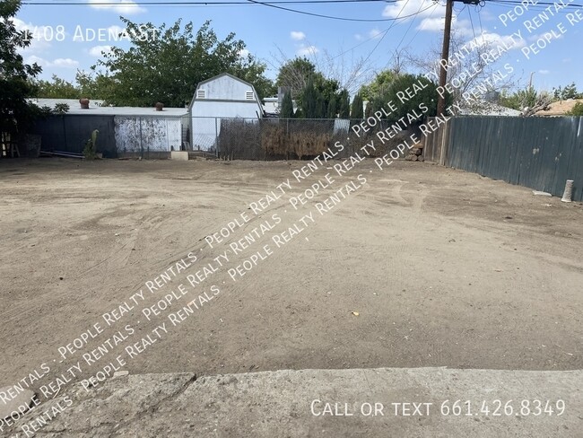 Building Photo - 1408 Adena St