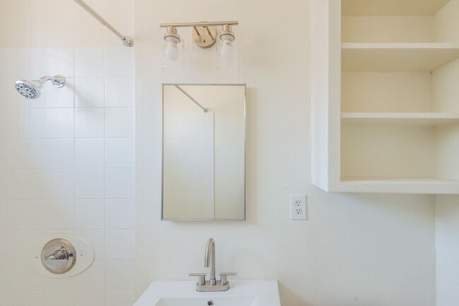 Building Photo - 15th Street Residences