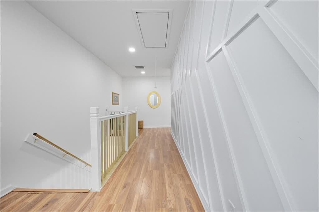 Building Photo - 1278 Plaza Ave