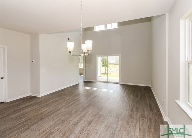 Building Photo - 108 Fern Rd