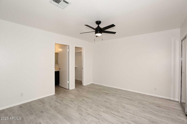 Building Photo - 93 N Cooper Rd