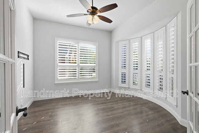 Building Photo - 310 Marigold Ct