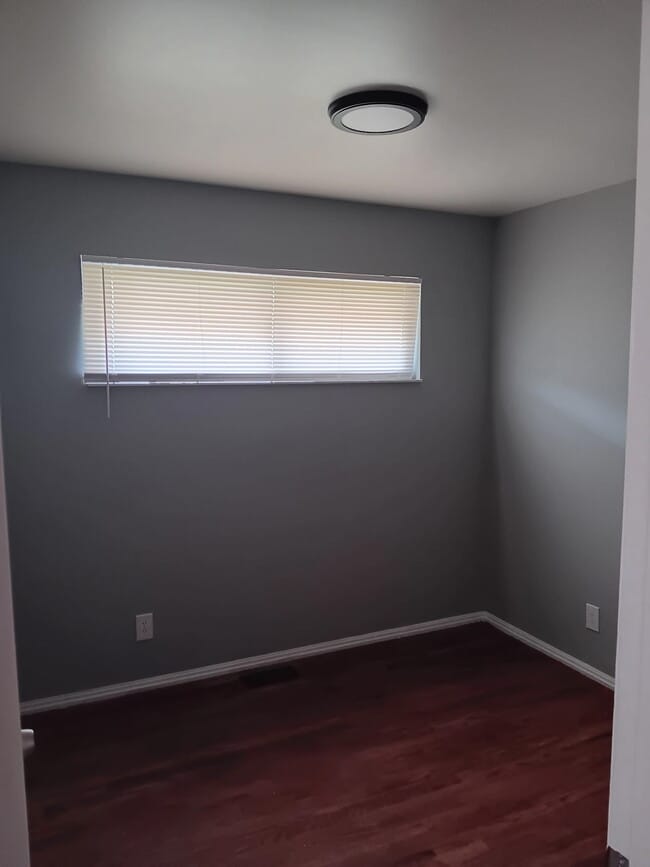 Building Photo - 8862 Zodiac Dr