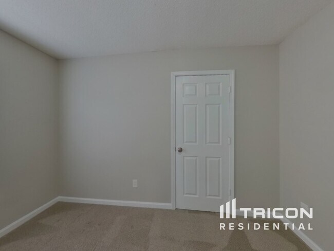 Building Photo - 3709 Bentley Pl