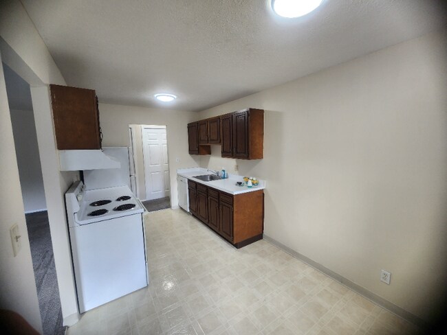 Building Photo - 27453 Westown Blvd