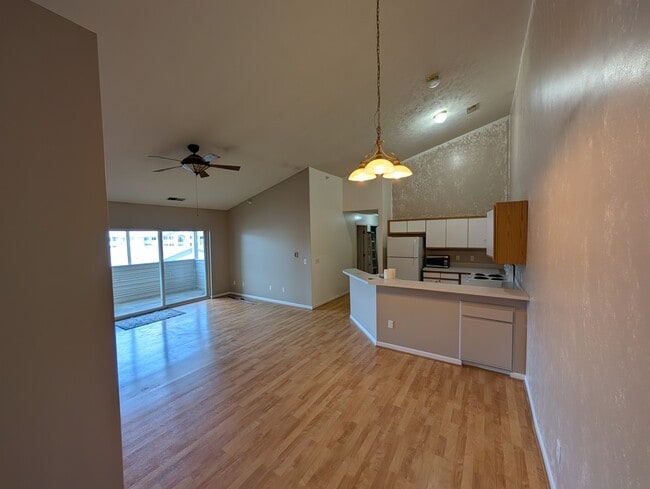 Building Photo - 8522 Jasonville Ct SE