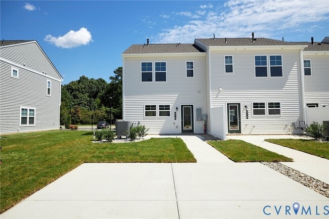 Building Photo - 214 Greenpark Rd