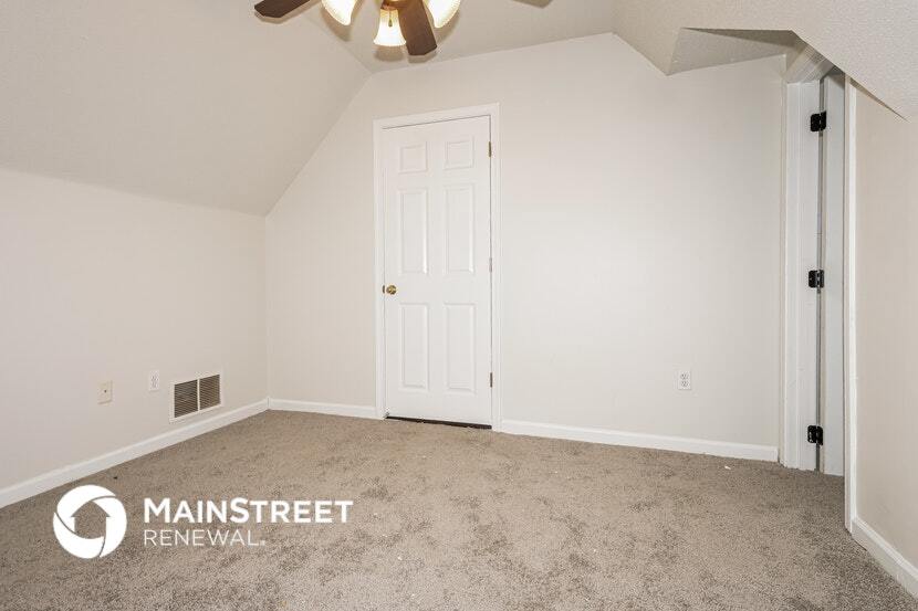 Building Photo - 7495 Eleanor Cove