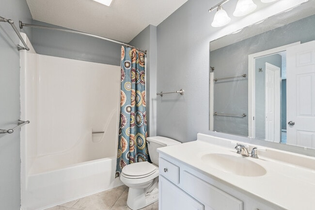 Building Photo - 2539 Catskill Ct