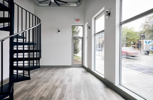 Building Photo - 2563 S Kinnickinnic Ave