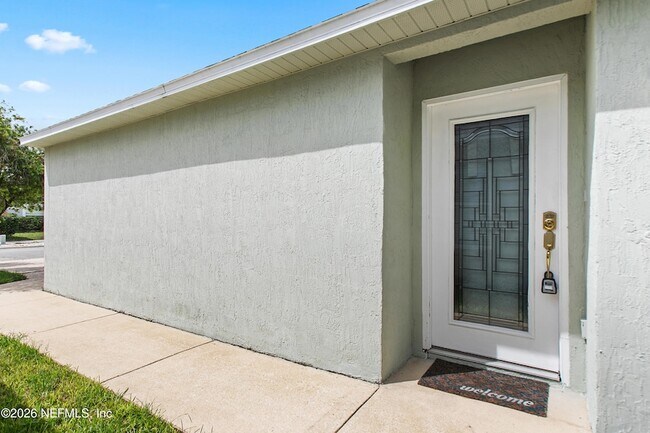 Building Photo - 7323 Lawn Tennis Ln
