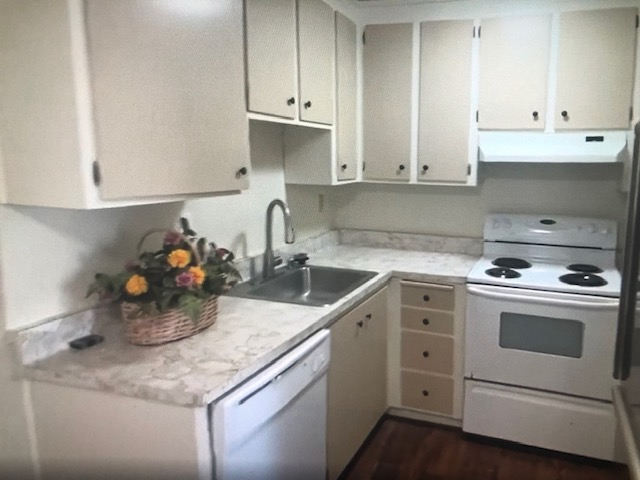 Building Photo - 3452 Redwood Ct