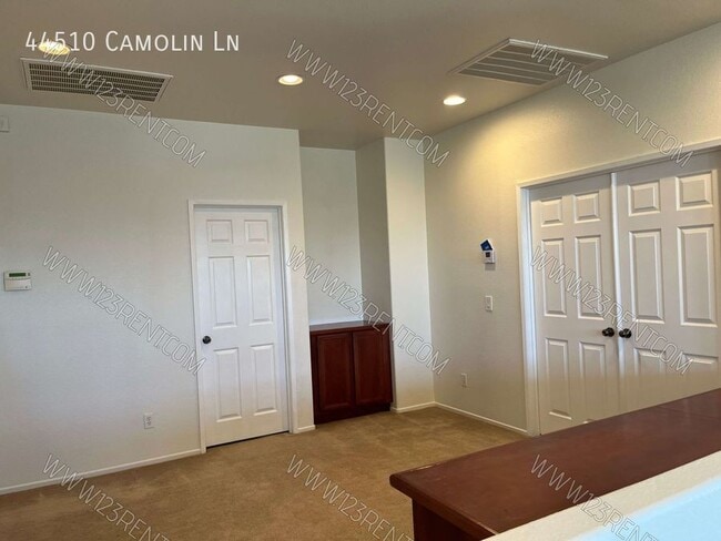 Building Photo - 44510 Camolin Ln