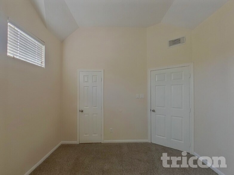 Building Photo - 2906 Crescent Bend Rd