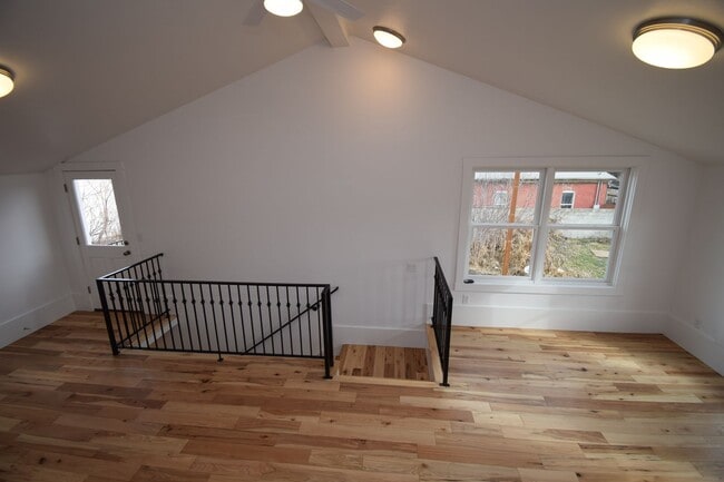 Building Photo - 536 N 600 W