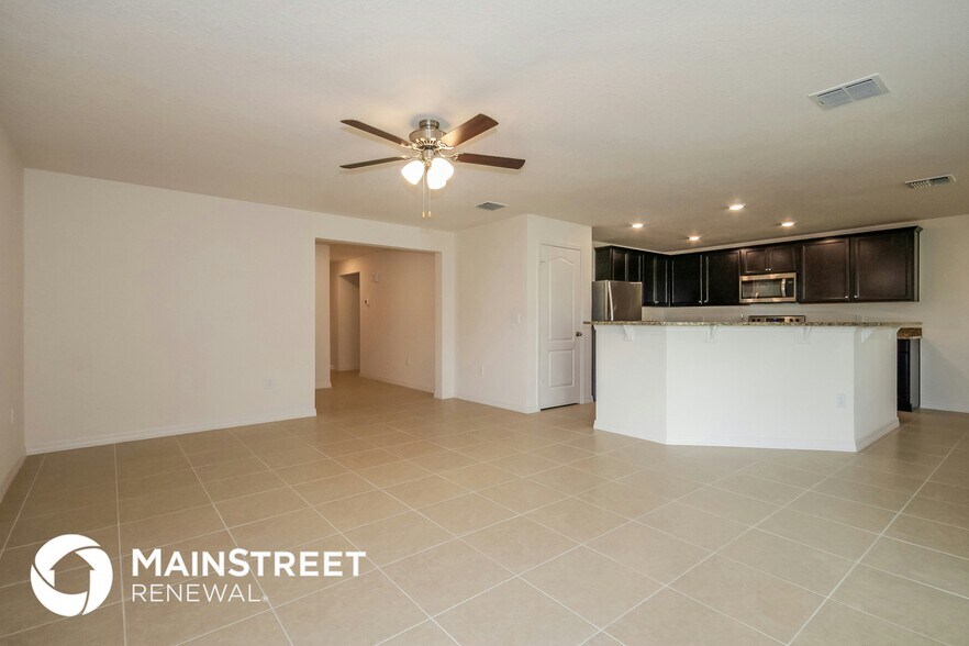 Building Photo - 2423 Caspian Dr