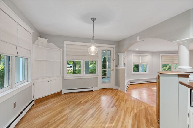 Building Photo - Beautiful 3BR Home in Portland