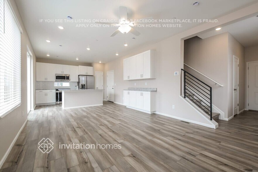 Building Photo - 10168 Scranton Ct