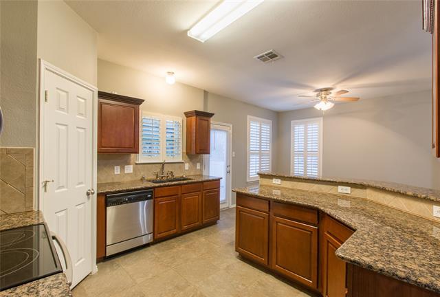 Building Photo - 2021 Bridgeport Dr