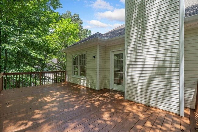 Building Photo - 504 Matthew Dr