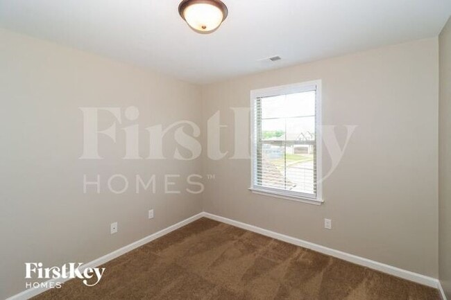 Building Photo - 2275 Wellspring Ln