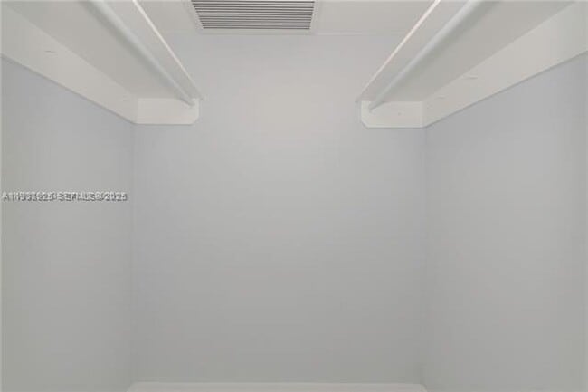 Building Photo - 3180 S Ocean Dr