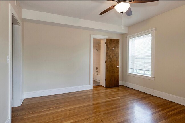 Building Photo - 2673 Euclid Heights Blvd