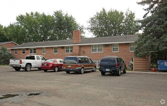 Building Photo - Kari Dale Apartments
